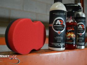 Autobrite Direct The Knuckle Duster - Multipurpose Foam Applicator Wax pad x1